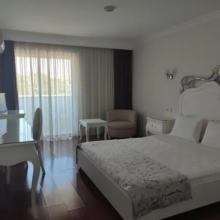 Hotel Sentinus