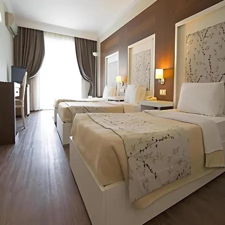 Hotel Sentinus 4*